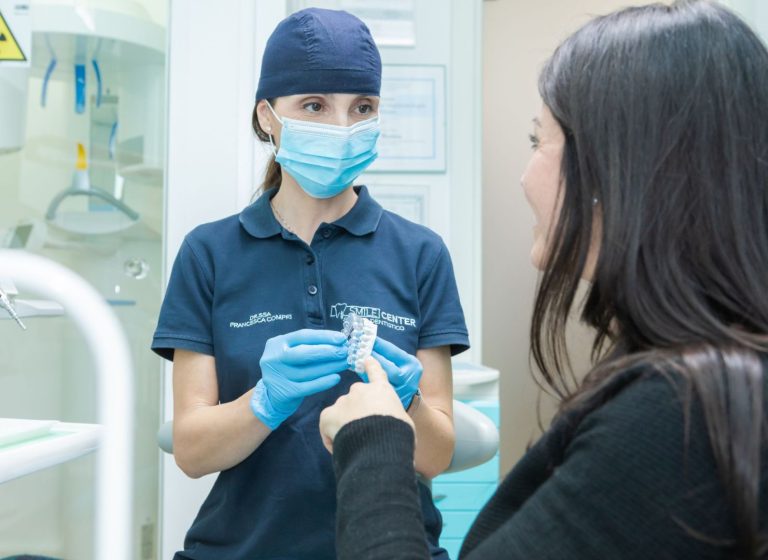 ORTODONZIA TRASPARENTE VERONA Apparecchio trasparente a Verona- Smile Center - Come funzionano le mascherine per i denti